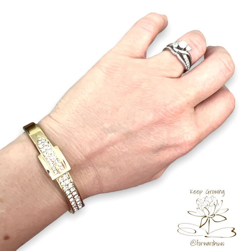 Gold Tone Rhinestone Embellished Hinge Bracelet